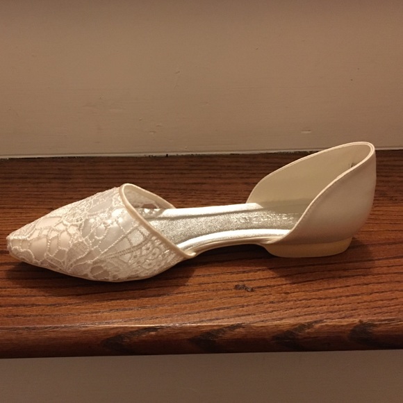 ivory lace flats